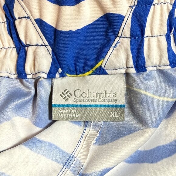 Columbia Womens XL Blue Wave Pattern Swim Shorts With Elastic Waist & Drawstring - Picture 5 of 10